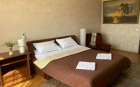Gloria Park Apartment